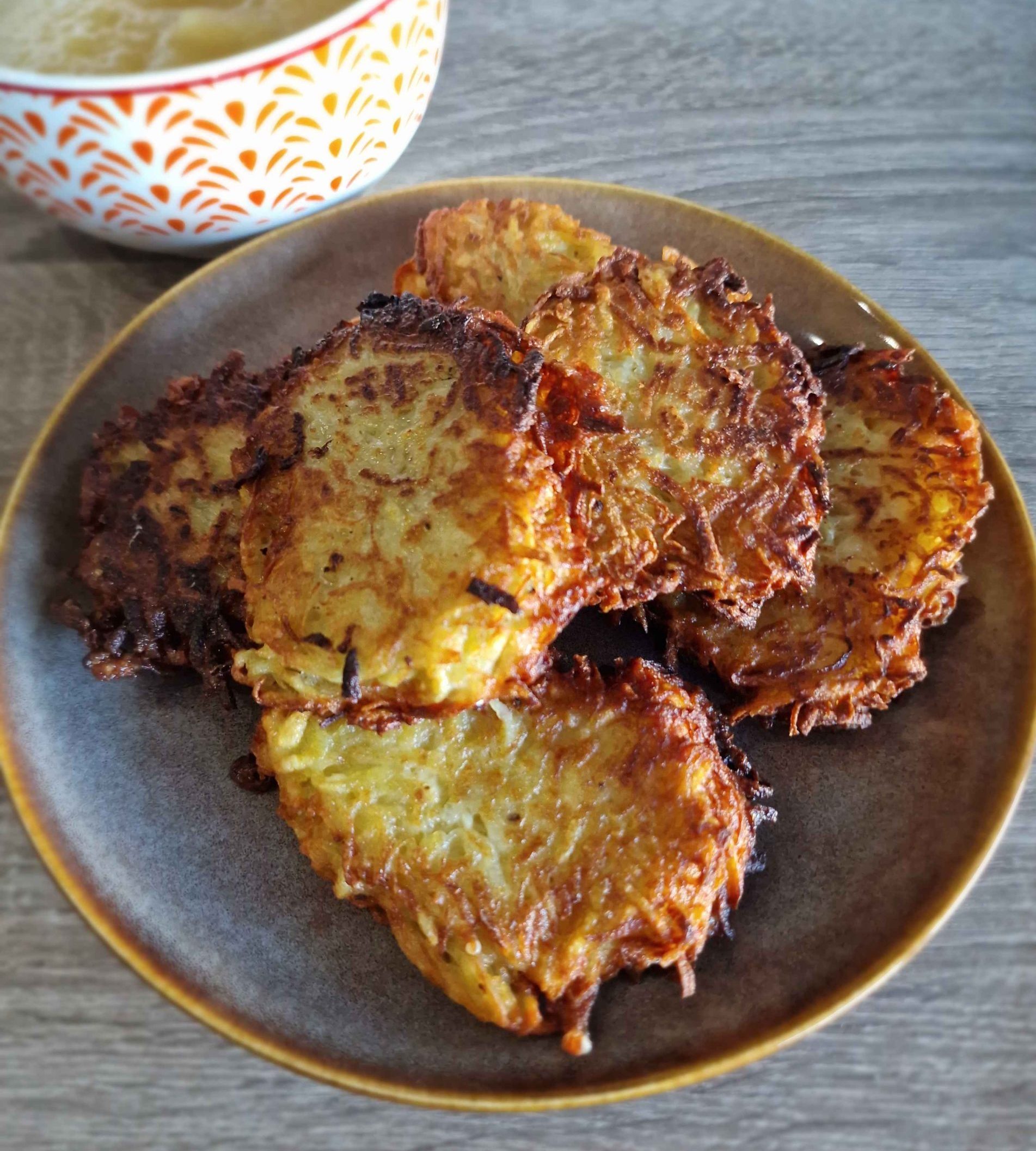 Galettes de pomme de terres (grumbeerekiechle) Galettes de pommes de terre
